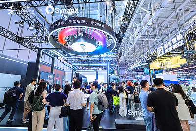 章鱼动力亮相WRC 2026，携"脑-手-数据"技术体系探索具身智能未来范式